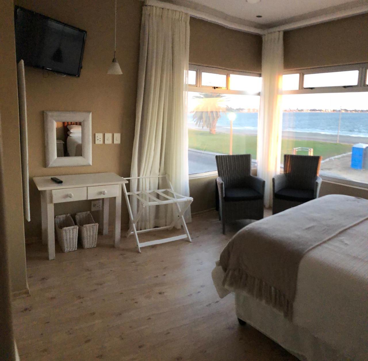 Lagoon View Self Catering Walvis Bay Exterior photo